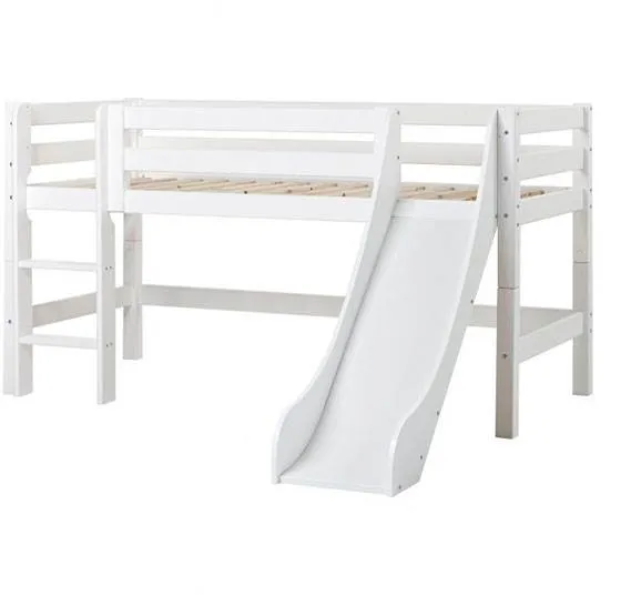 Hoppekids ECO Luxury mellanhög säng med rutschkana och stege - 120x1200